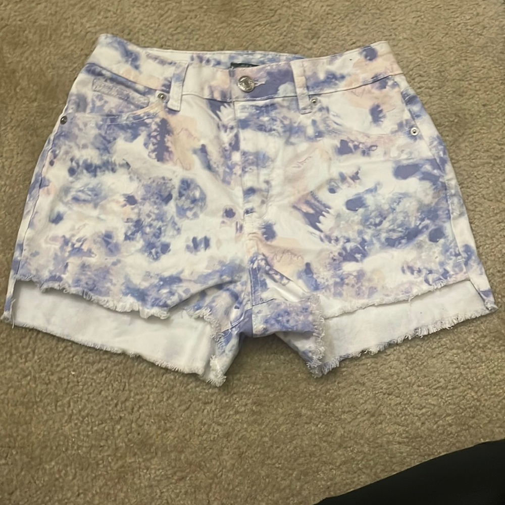 Cute size 6 shorts